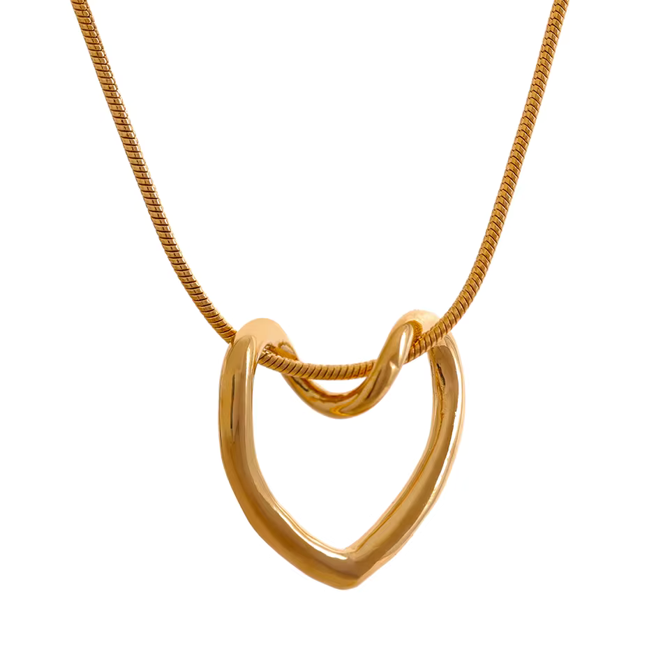 Stylish Heart Hollow Pendant Necklace